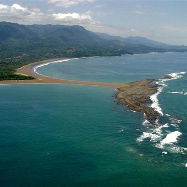 Villa Ananda Playa Ballena ภายนอก รูปภาพ